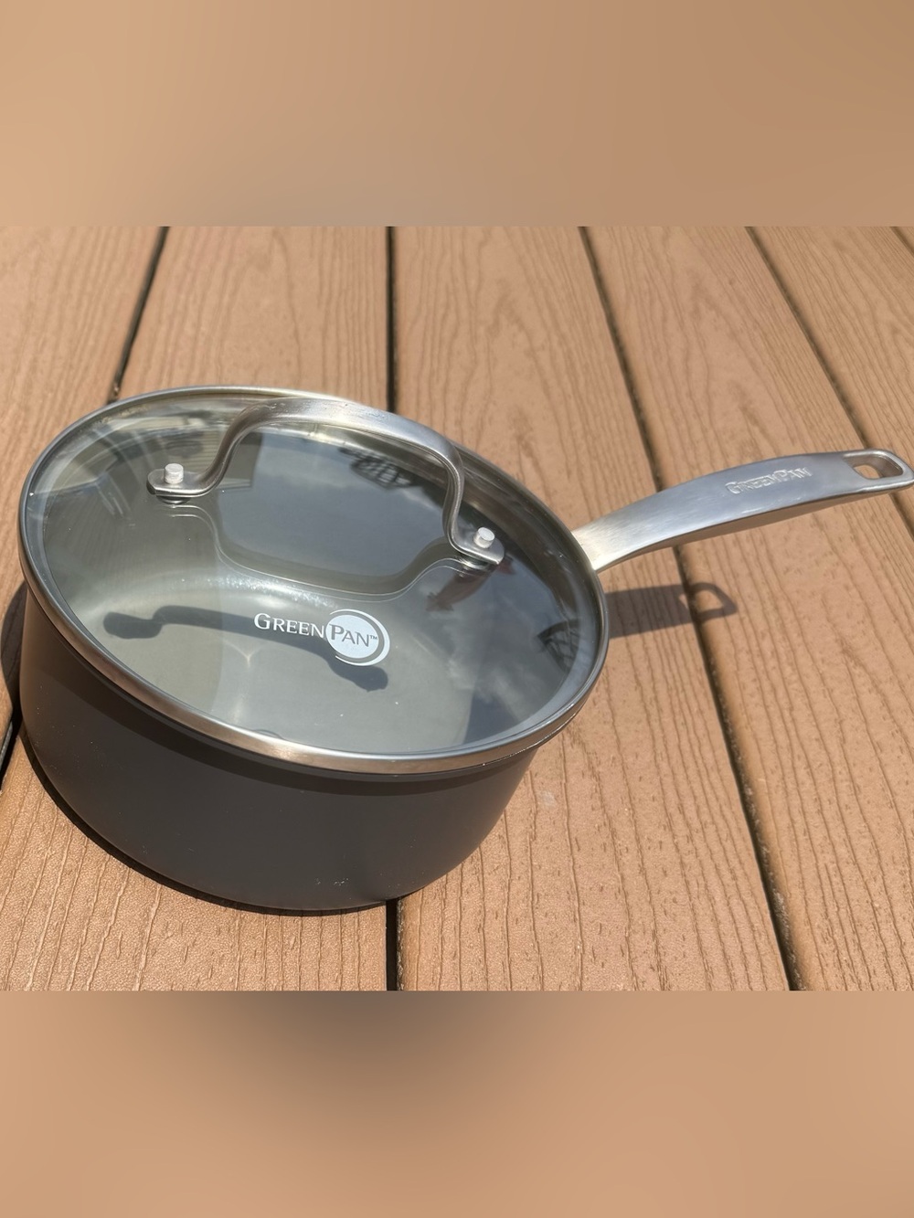 GREENPAN CHATHAM 8” POT IN EXCELLENT CONDITION WITH MATCHING GLASS LID